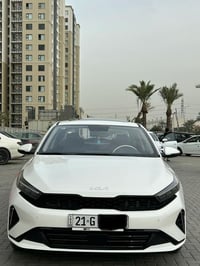 للبيع k3  موديل  2025 السياره في حاله الوكالة ماشيه 10الف فقط فول موصف...