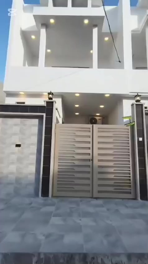 سلام عليكم بيت للبيع المساحه 100 متر طابق ونص يا رمج الشرقيه الشريط الاول  البيت زيرو تسليم فوري المكاتبه مع الشرعي للتواصل على الرقم *********** (***********
