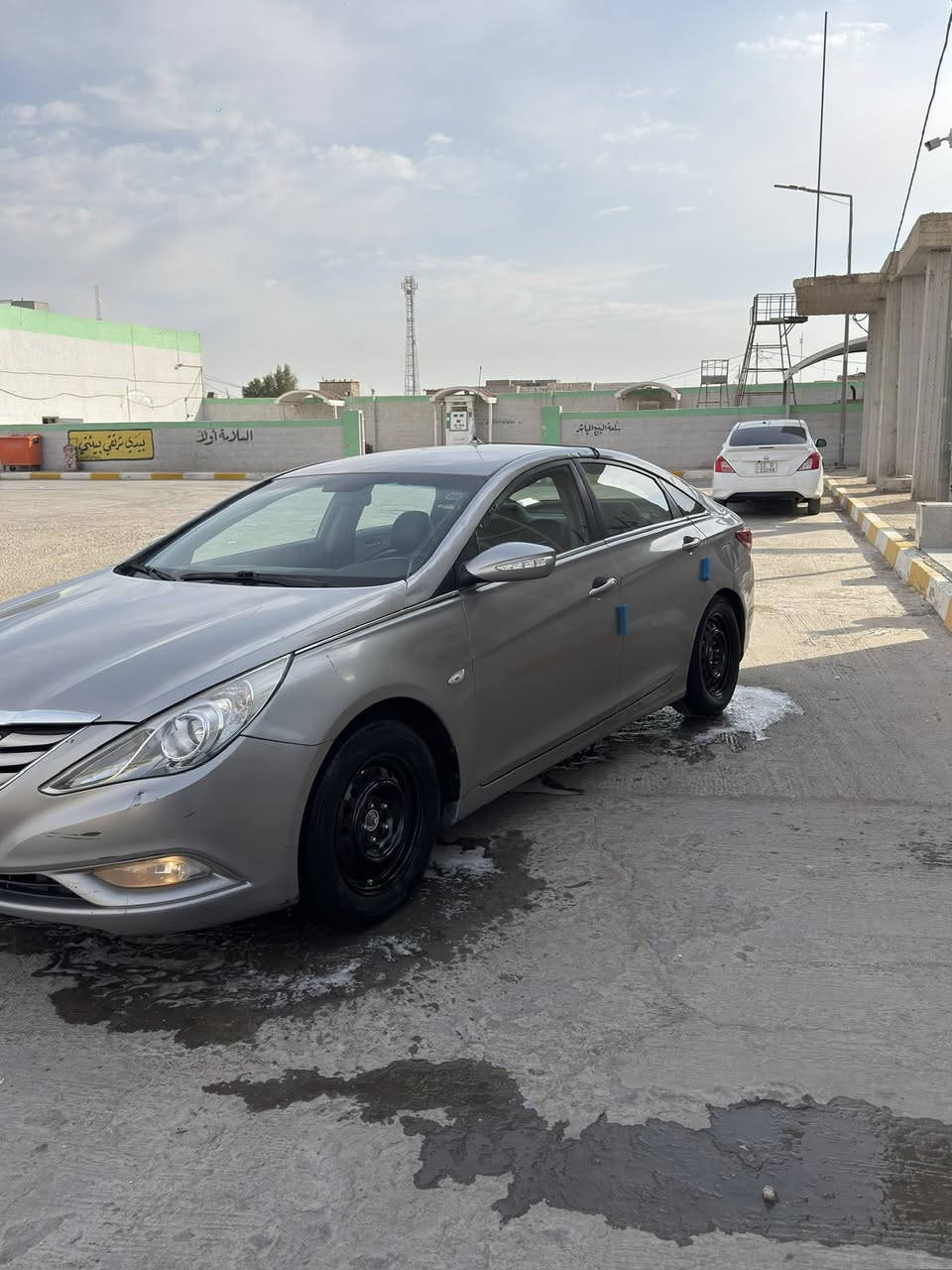 السلام عليكم سوناتا 2014
( ادوات ادوات ادوات )  متومه ارقام وسنويه كصه جنطه دخول جديد
السياره أصل غاز خط واحد انسى صرفيه ودوانز مكينه 2000
مكينه وكير بالجيس شاشه داخل جلد تبريد ثلج تدفئه تخم تاير وحداديه خير من الله السياره جاهزه عوزها بس ( سايق )
العنوان كربلاء
للاستفسار : ***********
