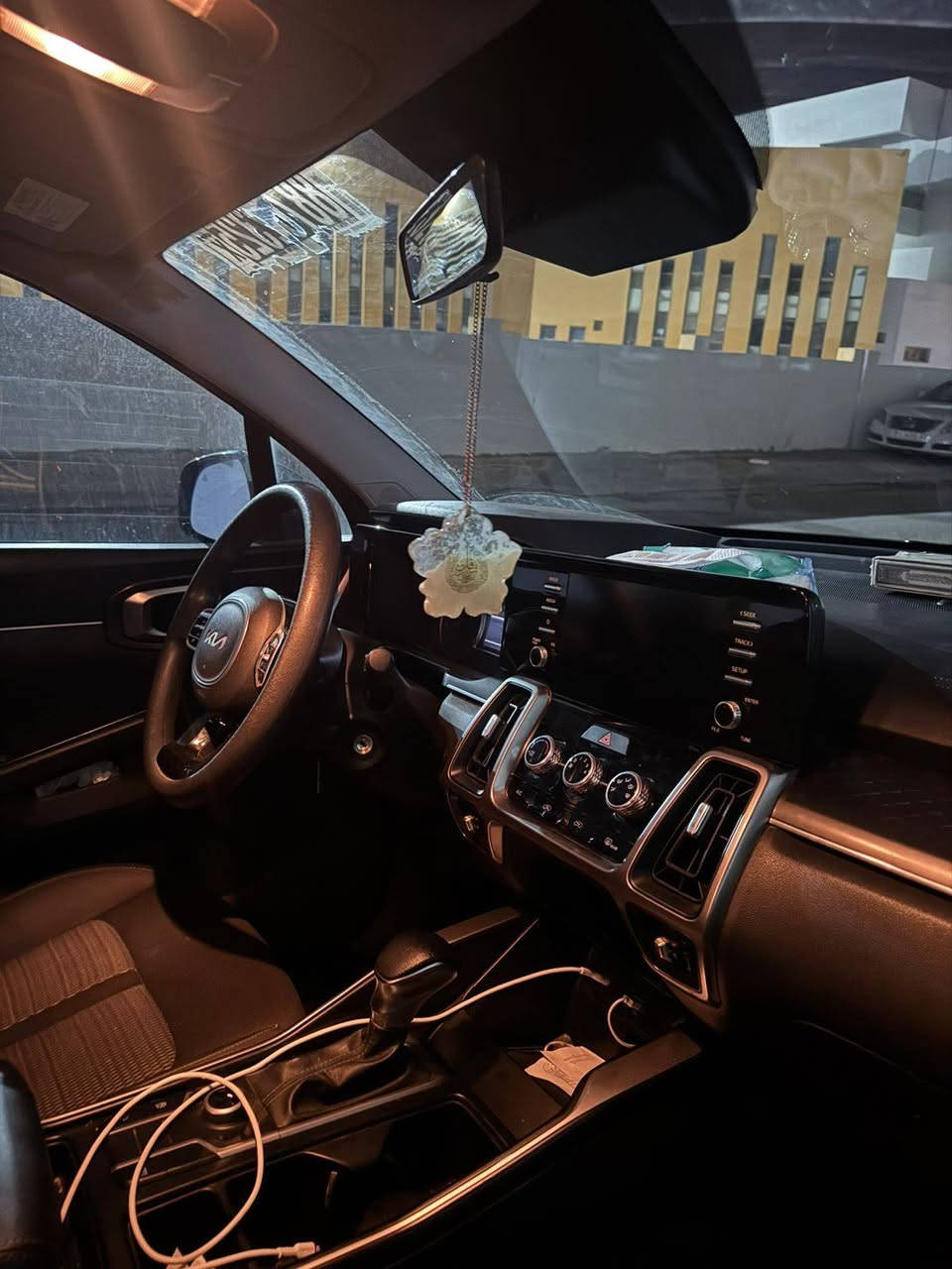 سياره سورنتو  2023
7 راكب رقم كربلاء
4 سلندر
فور ويل
بدون قطرة صبغ
ضربة السياره كلش حلوه بدون اير باك
الموقع كربلاء

للتواصل فقط على الرقم
***********
