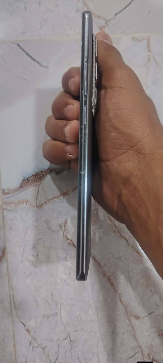 سلام عليكم  عدي جهاز ام فنكس برو Infinix HOT 50 Pro+ مروس فقط هونر x9 مكان بغداد  حي نصر


**إذا كنت صاحب هذا الإعلان وتريد حذفه لأي سبب، رجاءا أرسل رسالة إلى الدعم الفني**