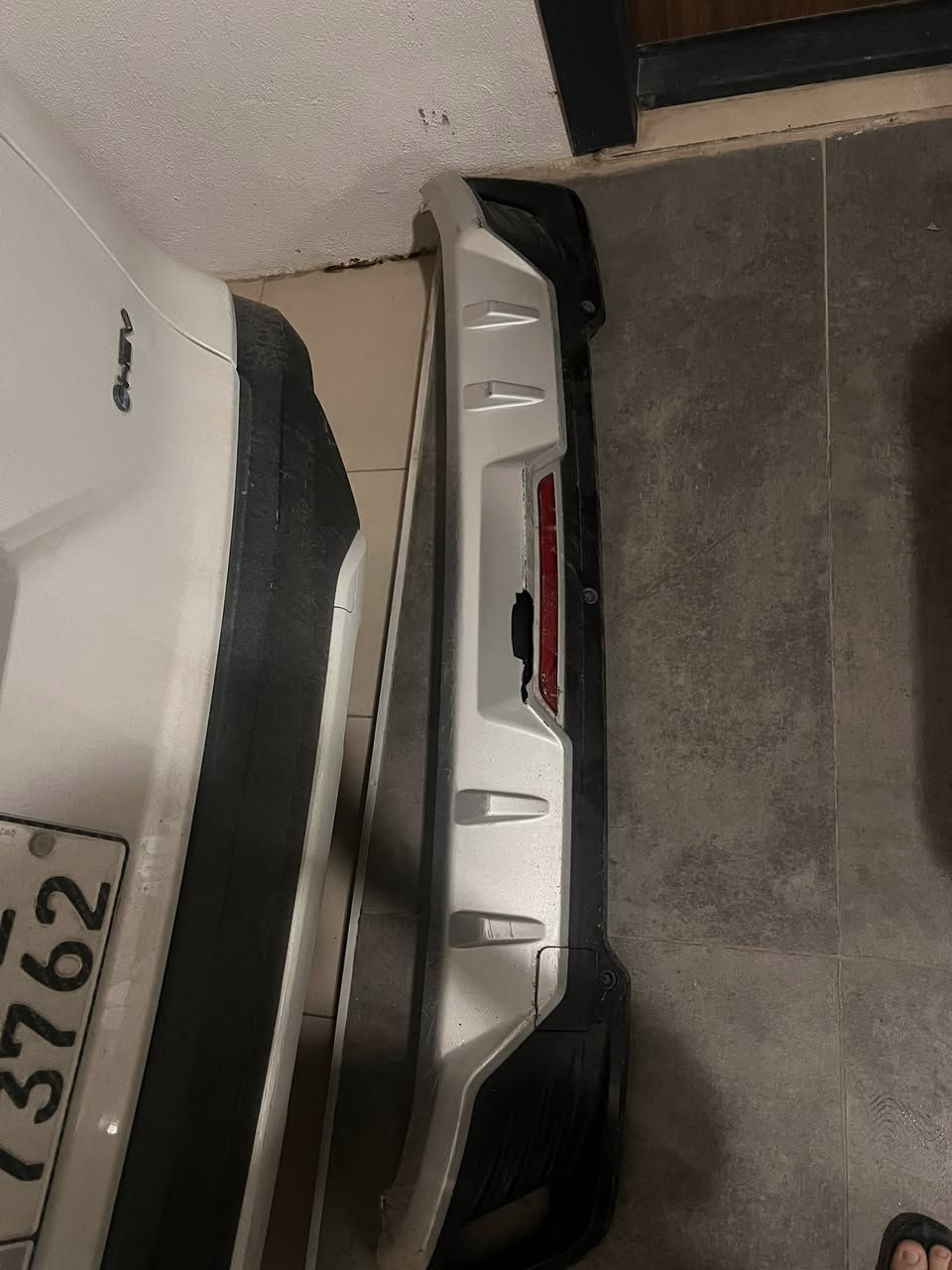 سلام عليكم
درع كورلا كروس مشتري ب٨٠ الف 
اليوم وكع بالشارع وانفطر 
قيم واخذ 
يتغلف فابلون نفس اللون يرجع طبيعي 
كلش قوي الدرع يتحمل للصدمات


**إذا كنت صاحب هذا الإعلان وتريد حذفه لأي سبب، رجاءا أرسل رسالة إلى الدعم الفني**