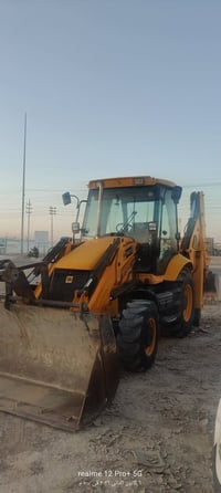 حفارة JCB • موديل ٢٠١٠ • دخول اربيل