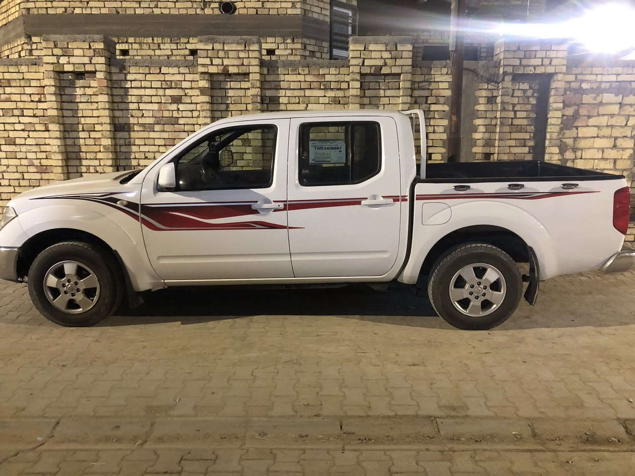 نيفارا 2015
رقم اربيل 
كفالة السياره عدا جاملغ وبنيد 
كير مكينة خير من الله السياره ماشاء الله جديدة بعدهي
130$
البصرة
***********
