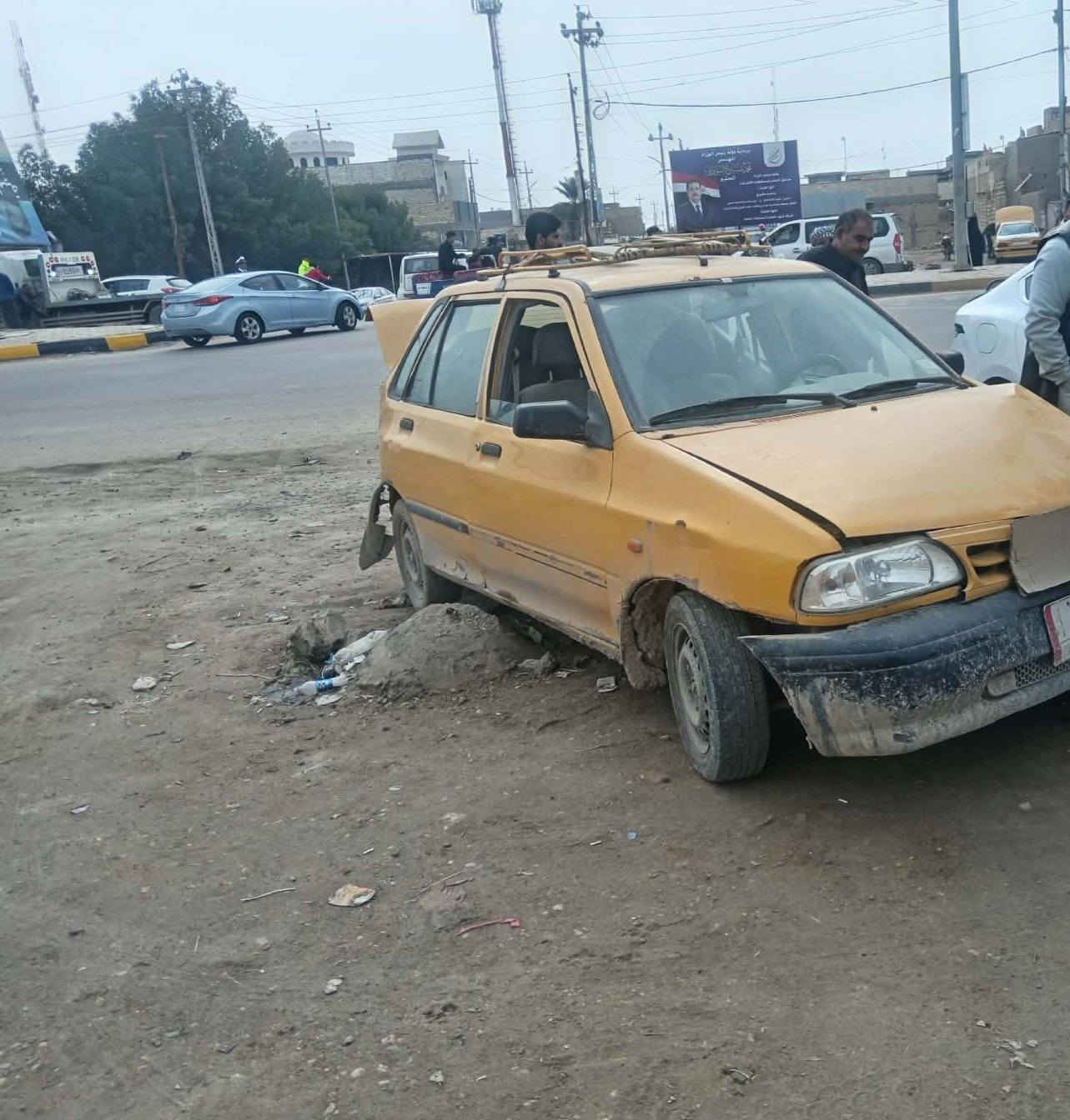 @إشارة 
السلام عليكم سايبه 2011 رقم  قادسيه مكاني قضاء شاميه  محرك وكير مابيهن شي سياره شغاله تواصل عل رقم  *********** راعيها مؤجود
