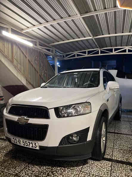 السلام عليكم 
شوفرليت كابتيفا 2012 للبيع — خليجي / 

السيارة نضيفـة استعمال بيت ومابيها ولا حادث فقط شخوط مثل ما موضح بالصوره 
ماشية 75 الف فقط 

المواصفات:
 • موديل 2012
 • وارد خليجي
 • محرك 2.4 بنزين اقتصادي فيها نضام eco
 • گير أوتوماتيك
     • فتحه بالسقف 
 • نظام الدفع امامي 
 • الممشى: 75,562
 • تبريد ممتاز 
 • داخليتها نضيفة ومحافظين           عليها  
 • ABS + وسائد هوا
      • شاشة مع كامره رجوع 
 • تحكمات ستيرن 
       سبعة راكب كشنات قلابه 
ملاحظة

السعر: (109 وبيها مجال )
المكان: بغداد البلديات 
الرقم : ***********
