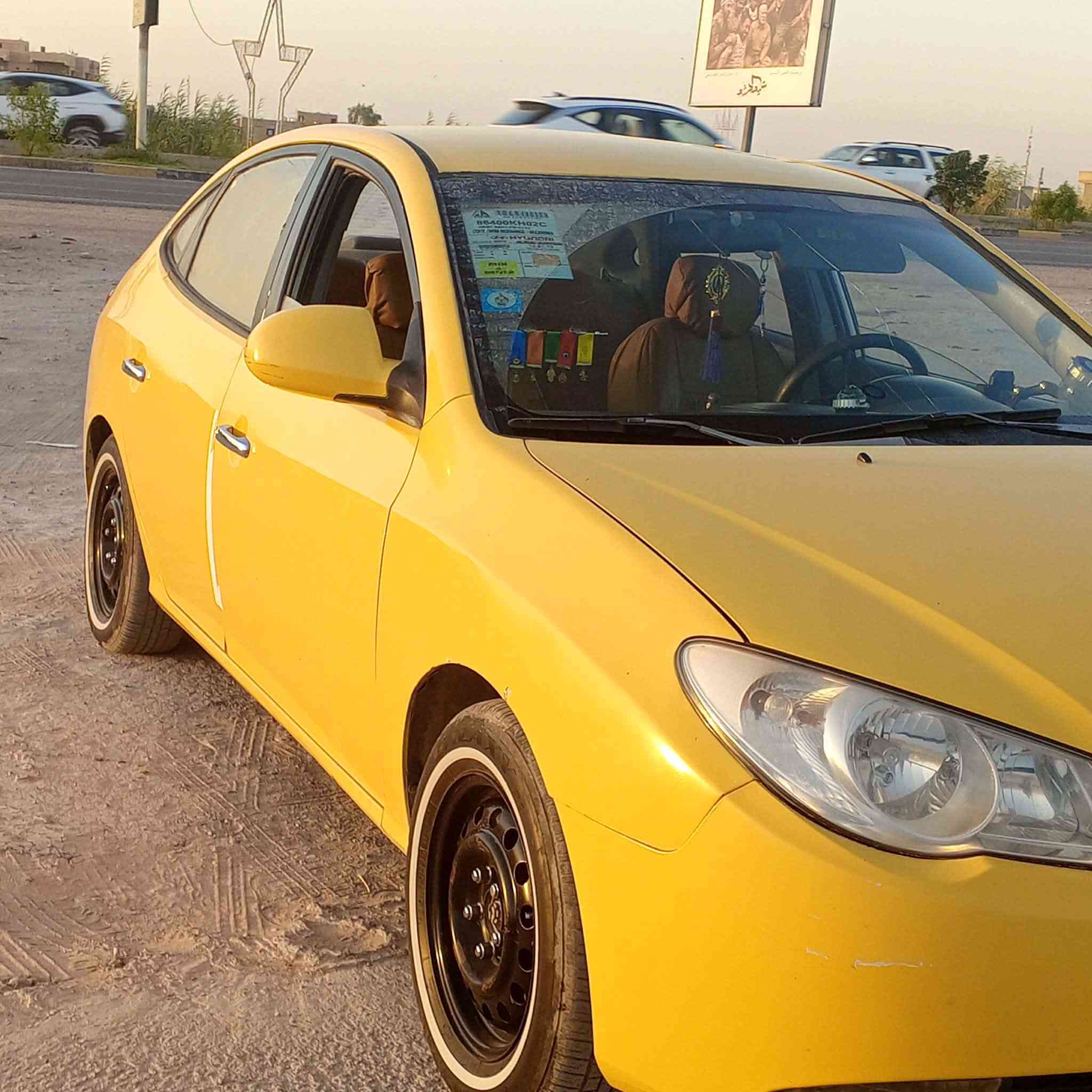 سلام عليكم النترا خليجي ٢٠١٠دكشن عالي الف وستميه. رقم انبار نكليزي بسمي لسعر ٨٨ 
للستفسار. ***********
