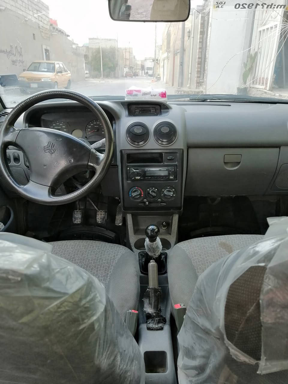 سايبة للبيع موديل 12 رقم انكليزي جديد السنوية بسمي مكفولة من كلشي سيارة جاهزة السعر 37 / ***********
