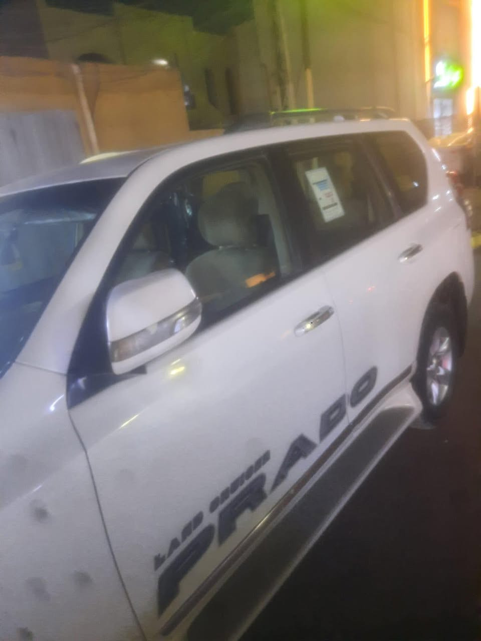 السلام عليكم لاندكروز برادو موديل ٢٠١٢
للاستفسار ***********
مكلف بالنشر
