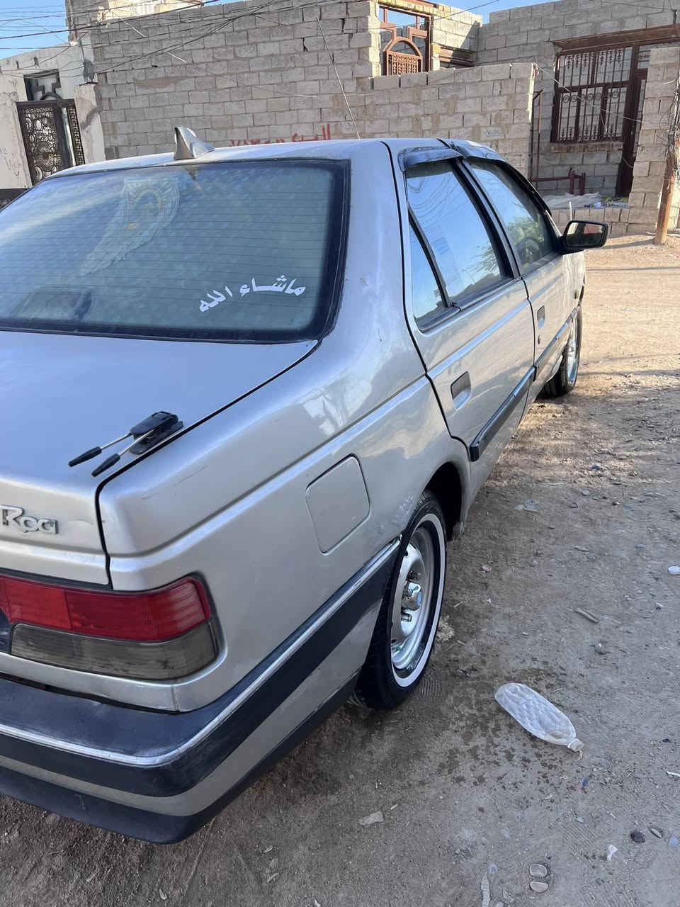 بيجو روى السياره للبيع التفاصيل خاص السياره حلوه
كدام  عينك *********** 

اتصل عله هاذه الرقم
