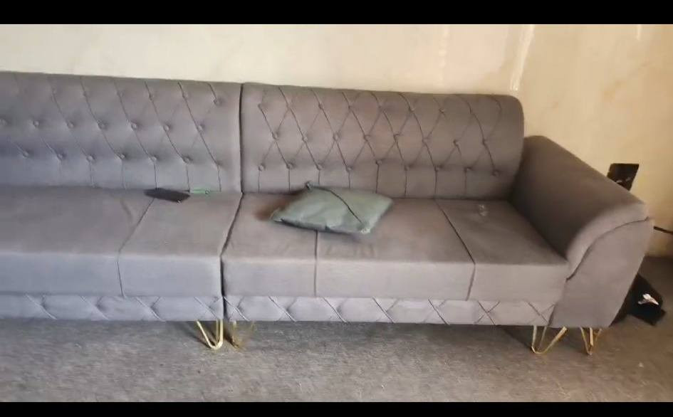 ديوان مثل ماواضح بالمقطع  كللش نضيف 6 امتار السعر 250
 العنوان العوفيه الشراي يراسلني خاص


**إذا كنت صاحب هذا الإعلان وتريد حذفه لأي سبب، رجاءا أرسل رسالة إلى الدعم الفني**