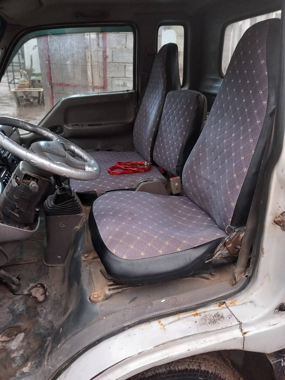 سلام عليكم سياره فونتيره موديل ١٩٩٩ رقم انكليزي بغداد محرك كير شاصي رقم شاصي مقفول كهربائيات شغاله غرفه حلوه راس قلاب رقم بغداد العنوان بغداد جديده  السعر ٦١
لاستفسار 
***********
