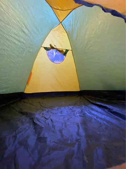 خيمة ارتفاع 220 250x  العرض تسع 5 أشخاص السعر 30 : *********** عمارة
