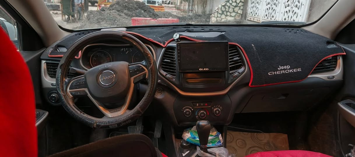 سياره جيب بزون موديل 18 لون ابيض رقمها بابل كير ومحرك مكفول بسعر 100 قفل
مكان بابل


**إذا كنت صاحب هذا الإعلان وتريد حذفه لأي سبب، رجاءا أرسل رسالة إلى الدعم الفني**