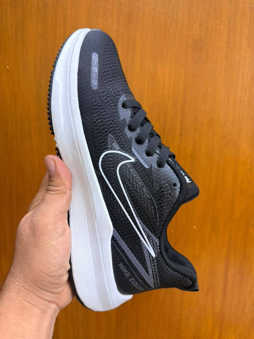 قطع فيتناميه باركود شرط اصلي اذا مو صفر وزن واصليه لاتستلم الطلب ولاتدفع دينار ضمان سنه من الخلع والروائح القطعه ب ٢٠   والتوصيل مجاني القياس 41 ع اول تم


**إذا كنت صاحب هذا الإعلان وتريد حذفه لأي سبب، رجاءا أرسل رسالة إلى الدعم الفني**