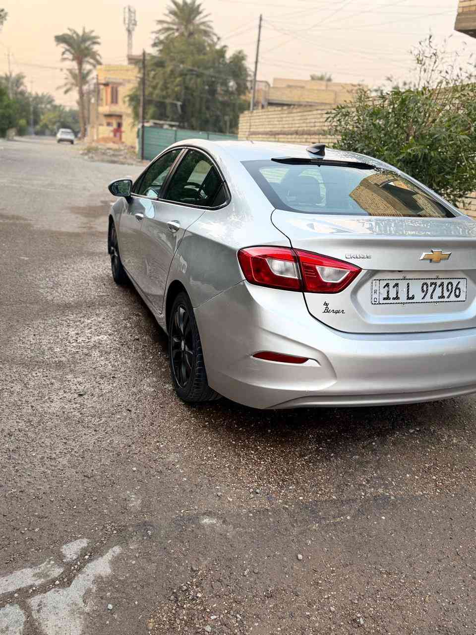 السلام عليكم...
شوفرليت كروز 2018
رقم بغداد دولي سنوية باسمي تحويل مباشر
ماشية 140.000 km
محرك 1400 تيربو
وارد أمريكي (بنيد صبغ و جاملغ مبدل جهة السائق  ) 
بالعراق ( صبغ جاملغ عكس السائق )
(السعر 88 $  ورقة)
العنوان / بغداد - البياع
***********
