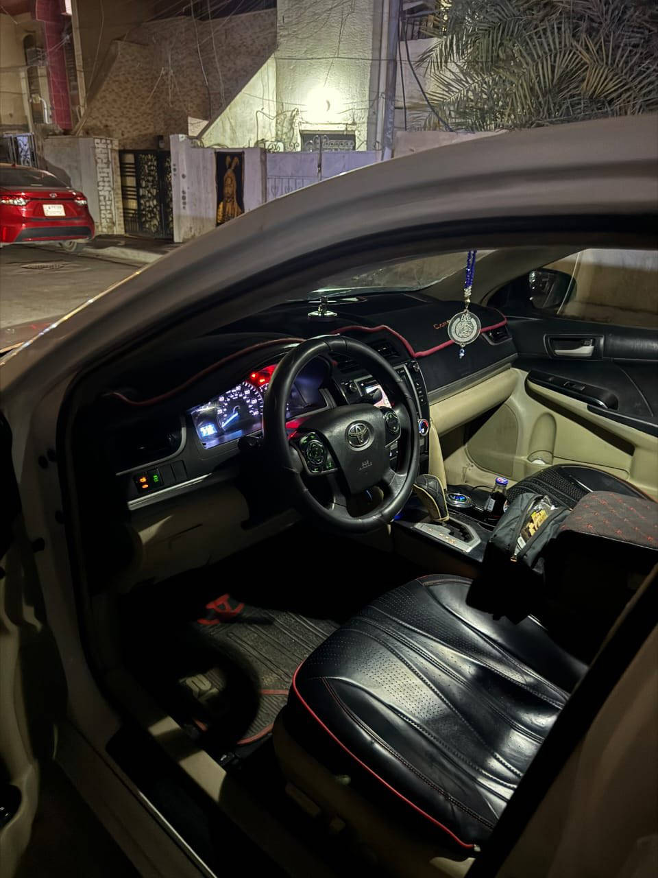 تيوتا كامري 2012 LE
‎السلام عليكم

‎كامري للبيع موديل 2012 LE 
‎وارد امريكي حادث موضح بالصور
‎مصبوغة عام اثر شخوط
‎سياره كامله 
‎تدفئة
‎تبريد
‎شاشه كبيره
‎دوشمة جديده
‎مكينه وكير مكفول
‎تايرات جديد
‎منضومه زنون اصليه
مكان سيارة بغداد

‎للاستفسار***********
