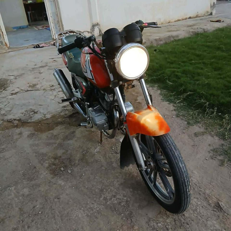 سلام عليكم بانده للبيع
التفاصيل اكثر اتصال 

‭٠٧٧٥ ٢٧٥ ٩١٨٩‬
