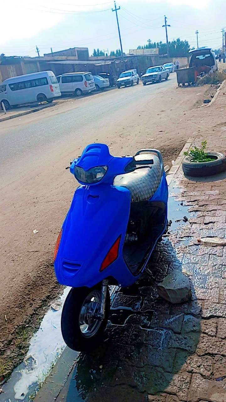 دراجه فراشه للبيع سلف هندر نضيفه سعر325 المكان الديوانيه قضاء الشامية 
***********
