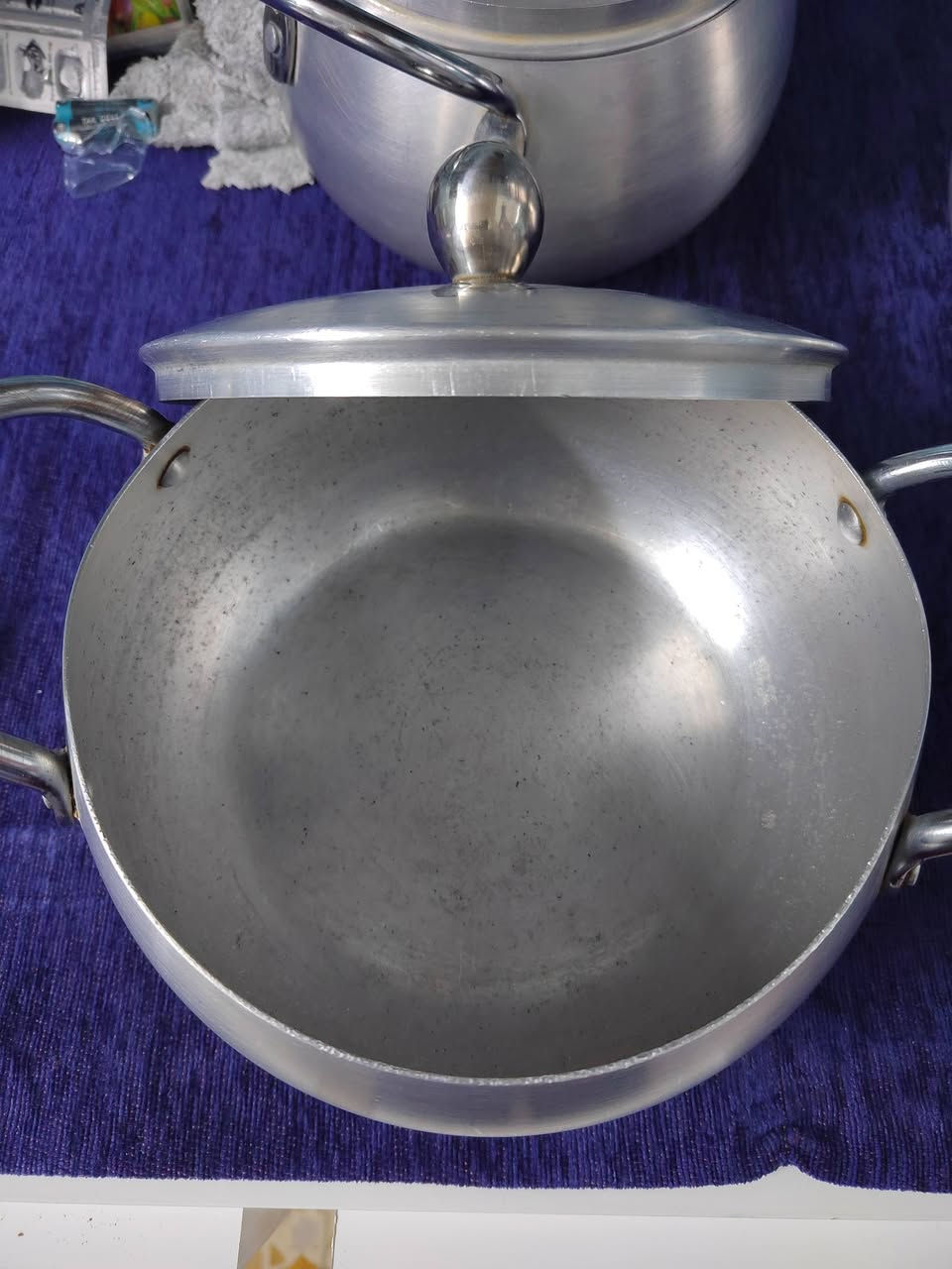 سيت جدور فافون نضيفات استعمال قليل للبيع  سعر 25 مكان دولعي شارع الغاز


**إذا كنت صاحب هذا الإعلان وتريد حذفه لأي سبب، رجاءا أرسل رسالة إلى الدعم الفني**