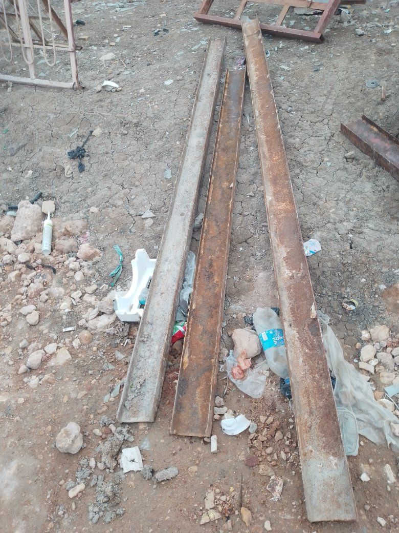 يوجد شيلمان مستخدم للبيع 

مكان المحل حي الجهاد قرب  صلاح وذاح
الاستفسار على الارقام
*********** او ***********
