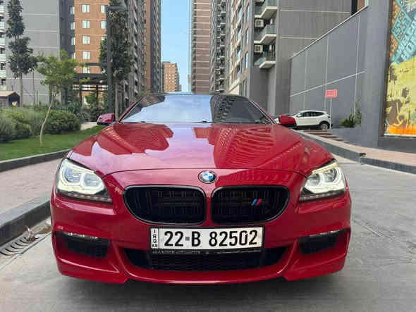 السلام عليكم
‏BMW 640i 🚗🔥

السيارة خليجي — وكالة العروش
موديل 2015
ماشيــــة فقط 31,000 كم وعلى إيدنه من الزيرو.
أنضف 640 بالعراق كله والقطعة الوحيدة بهل نضافة ولهسه ماكو مثلها!
المواصفات:
• داخل جلد أبيض نضيف
• بردات خلفية كهرباء
• بانوراما
• شفتات ستيرن (Paddle Shifters)
• شاشة + ماوس iDrive
• كشنات كهرباء مع خزن (Memory Seats)
• محرك 6 سلندر تيربو – بنزين
• مواصفات كاملة وما ناقصها أي شيء

الحالة:
• صيانة كاملة من الـA إلى الـZ
• مكفولة من الضربة — خالية من الحوادث
السعر: 33,000 دولار 
الموقع: بغداد
للمشتري الحقيقي السيارة تستحق المشاهدة ❤️
للتواصل: *********** بغداد
