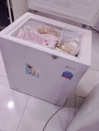 مجمدة • نظيفة جدا • ١٠ قدم
