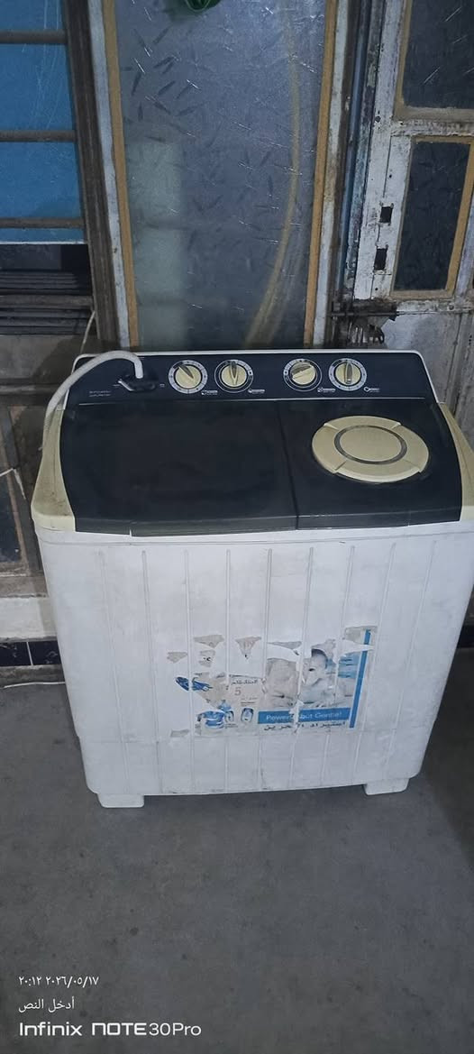 غراض للبيع  نضيفات جدا كلمن وسعره مكانهن بغداد الشراي  يخابر او خاص يجي ***********
