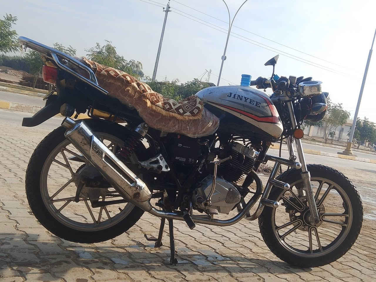 للبيع السعر 275 ***********
