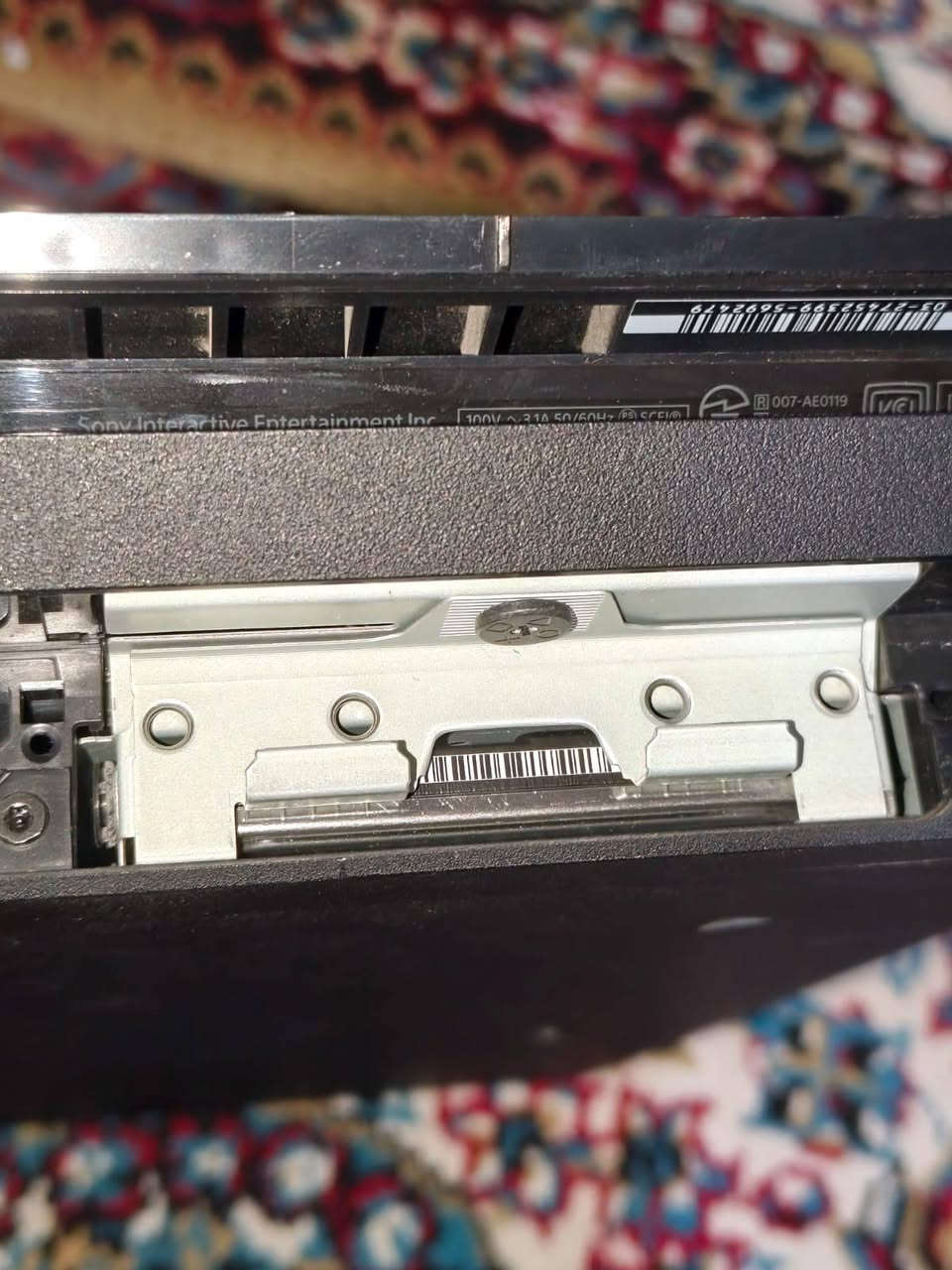 سلام عليكم 

بلي4 برو مهكر قرص 

      بلي جديد بلكارتون مستعمل قليل
       
       مكاني ميسان العمارة حي الجمعيات
للاتصال ***********
