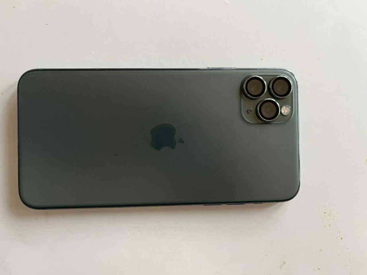 سلام عليكم للبيع ايفون 11برو ماكس مبدل شاشه فقط بطاريه 88بلادي السعر 310وبي مجال مكان سماوه الوركا 
الاستفسار واتساب فقط ***********
