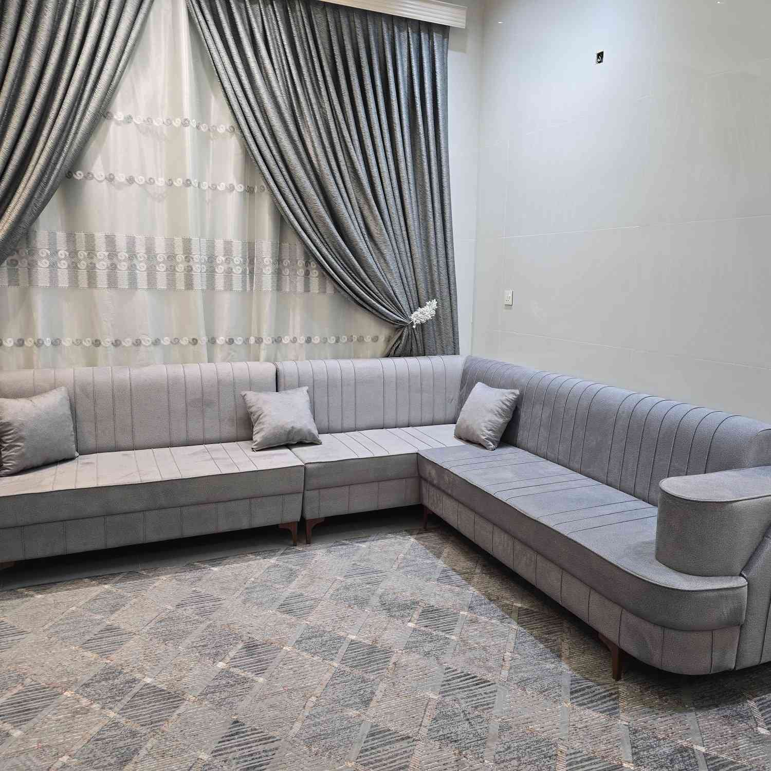 اللهم صلي على محمد وآل محمد 

اسعد الله اوقاتكم           دارك للاثاث🛋

 احدث الموديلات تجدونها لدينا💯✅

                                                  سعر التخم (٦٠٠) الف 
                           سعر المتر (٨٠)الف
ضمان حقيقي 💯🔥
يتضمن (٥سنوات)

موديل :🔥✅

الشغل

•السفنج:(مميز1)
•الداخل:بلوك 
•لوح روسي درجه اولى 

للاستفسار:
سيد علي 
***********

العنوان : النجف شارع الحولي رقم 1
 قرب شارع ٣٠ الاول 

نتشرف بزيارتكم 
يوجد توصيل جميع المحافظات 
 
       #دارك_للاثاث
