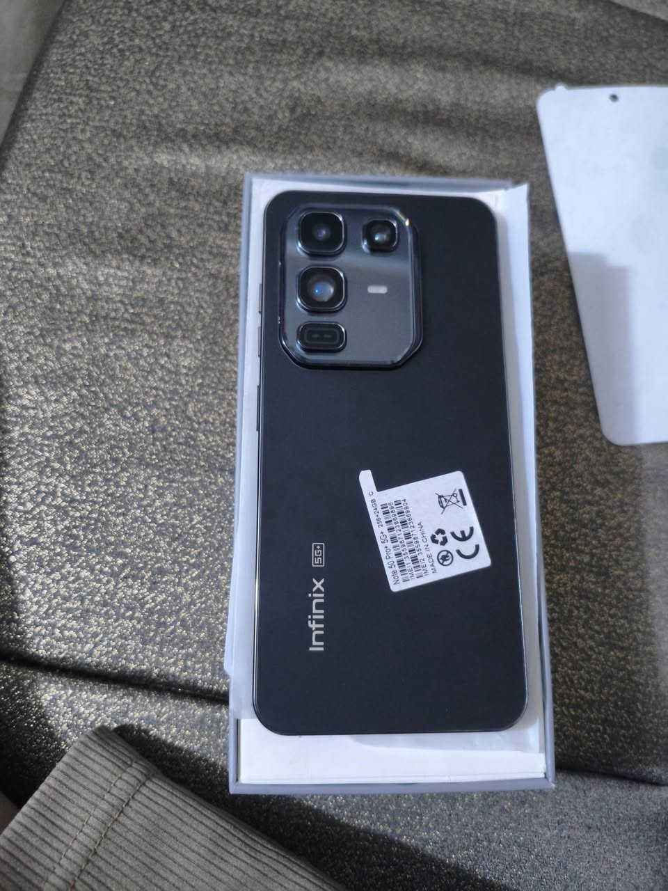 السلام عليكم مستعجل على بيعته بغداد المشتل ***********
