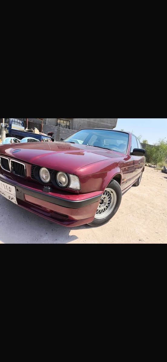 بي ام 525i موديل 1991 رقم سليمانية
وعندي وكاله عامه باسم ولد صديقي بلحله 
مكينه كير مكفول 
بيها نقوصات بسيطه 
مكاني بابل الحله 
سعرها 55 وبيها مجال


**إذا كنت صاحب هذا الإعلان وتريد حذفه لأي سبب، رجاءا أرسل رسالة إلى الدعم الفني**