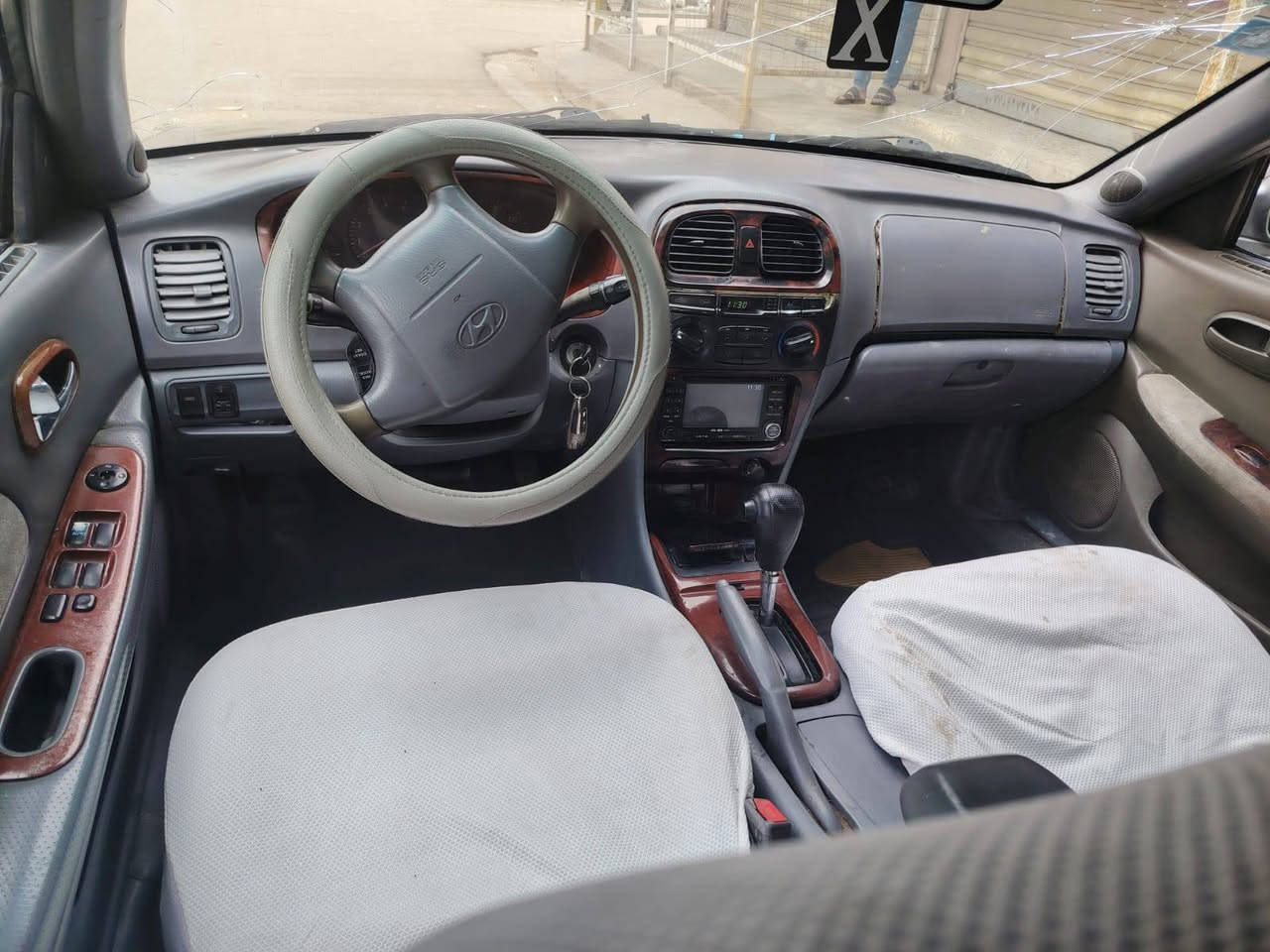 سوناته 2001 خط واحد بانزين كير مكينه كفاله حداديه فول تحويل مباشر السعر 37 رقم الهاتف ***********
