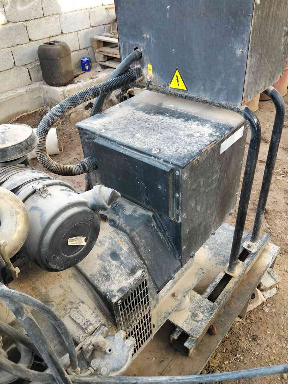للبيع مولد بيركنز 3بستم 60كيفي سعر 39/////***********
