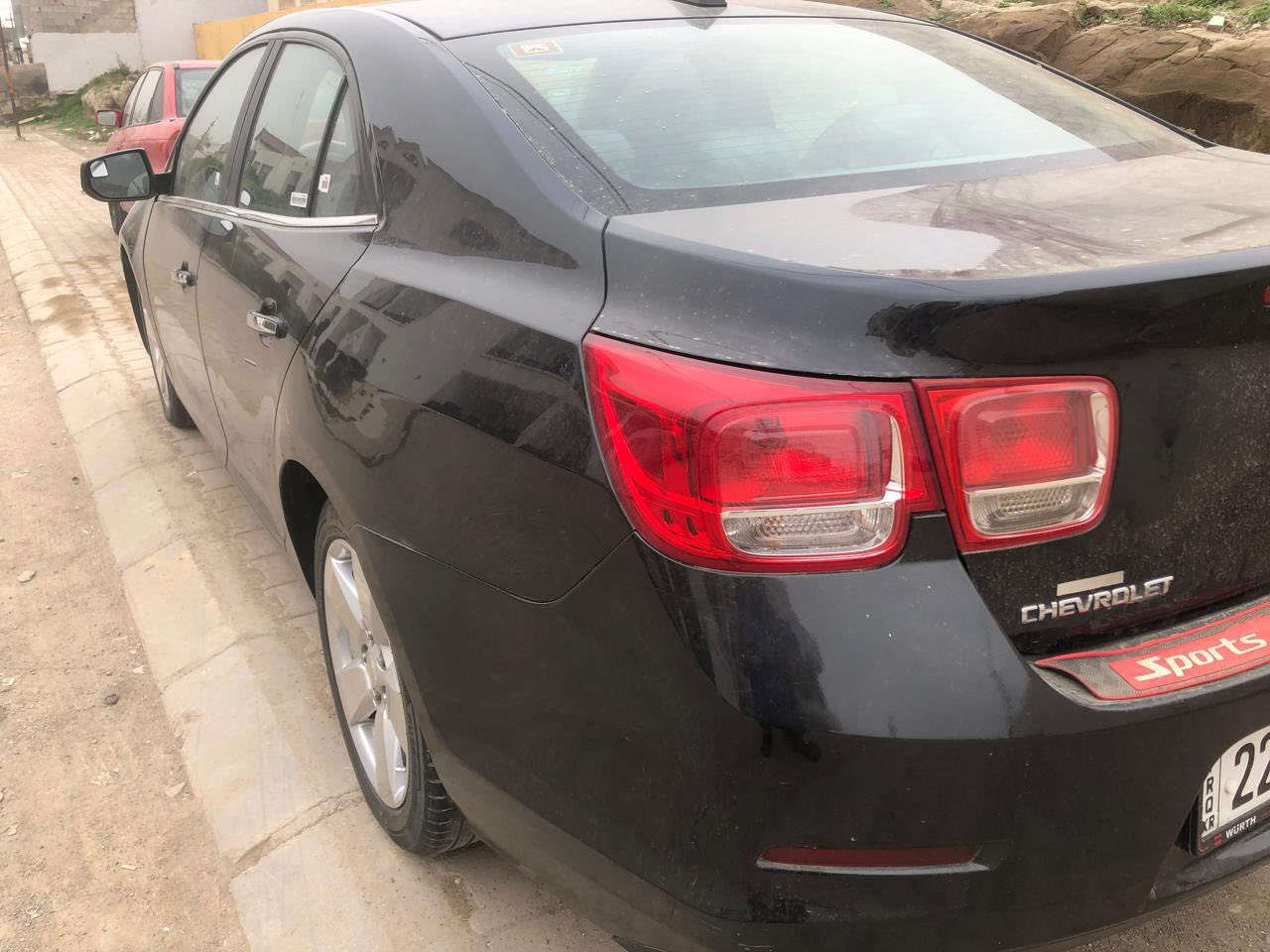 السلام عليكم 
ماليبو خليجي مقدس 
محركها 2400 
سيارة بيها قطعة واحد بخ. 
كير محرك بشرط 
تحويل وغرامة بشرط 
السيارة عليها ادامة كاملة من بلكلات وفلاتر وفيت بم 
السعر 95 وبيها مجال للشراي 
 ***********
