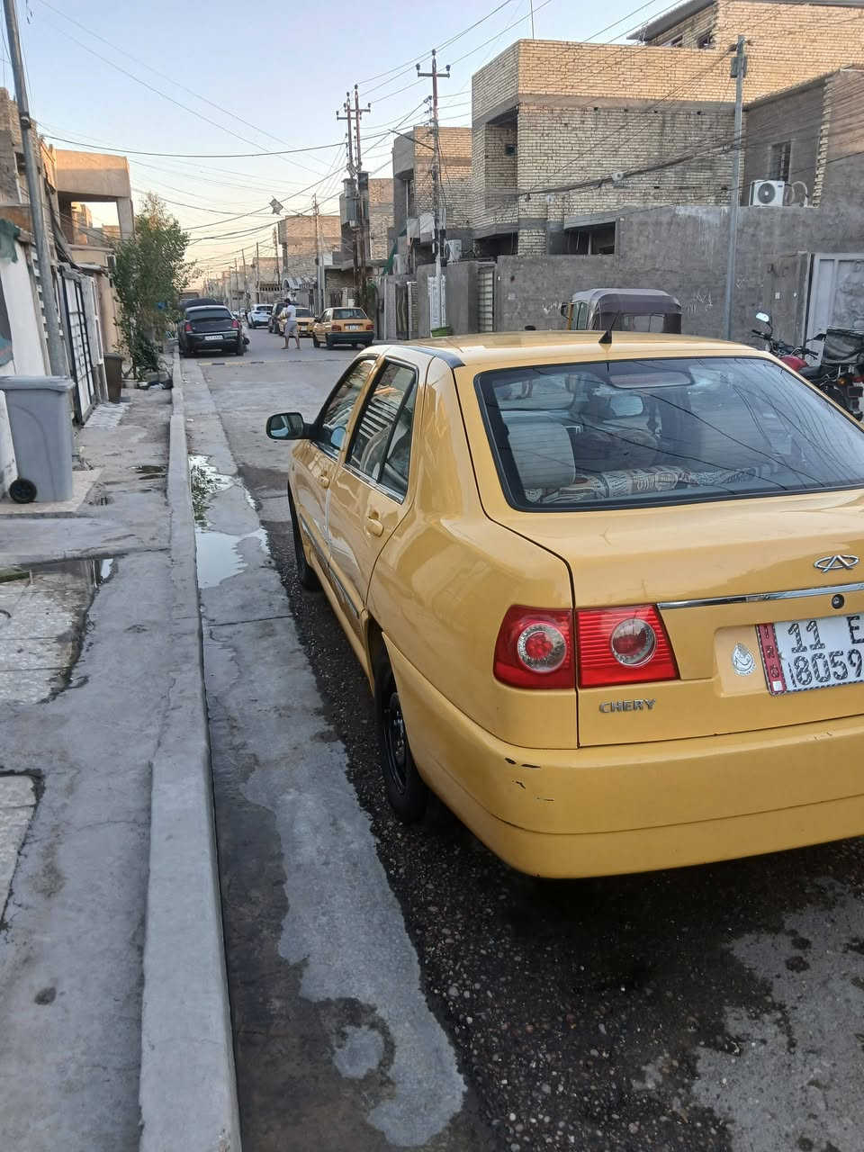 سلام عليكم للبيع شيري كوين موديل 13 السياره مكفوله ماعده تعمير جوه التريشه مال الباب رقم الهاتف ***********
