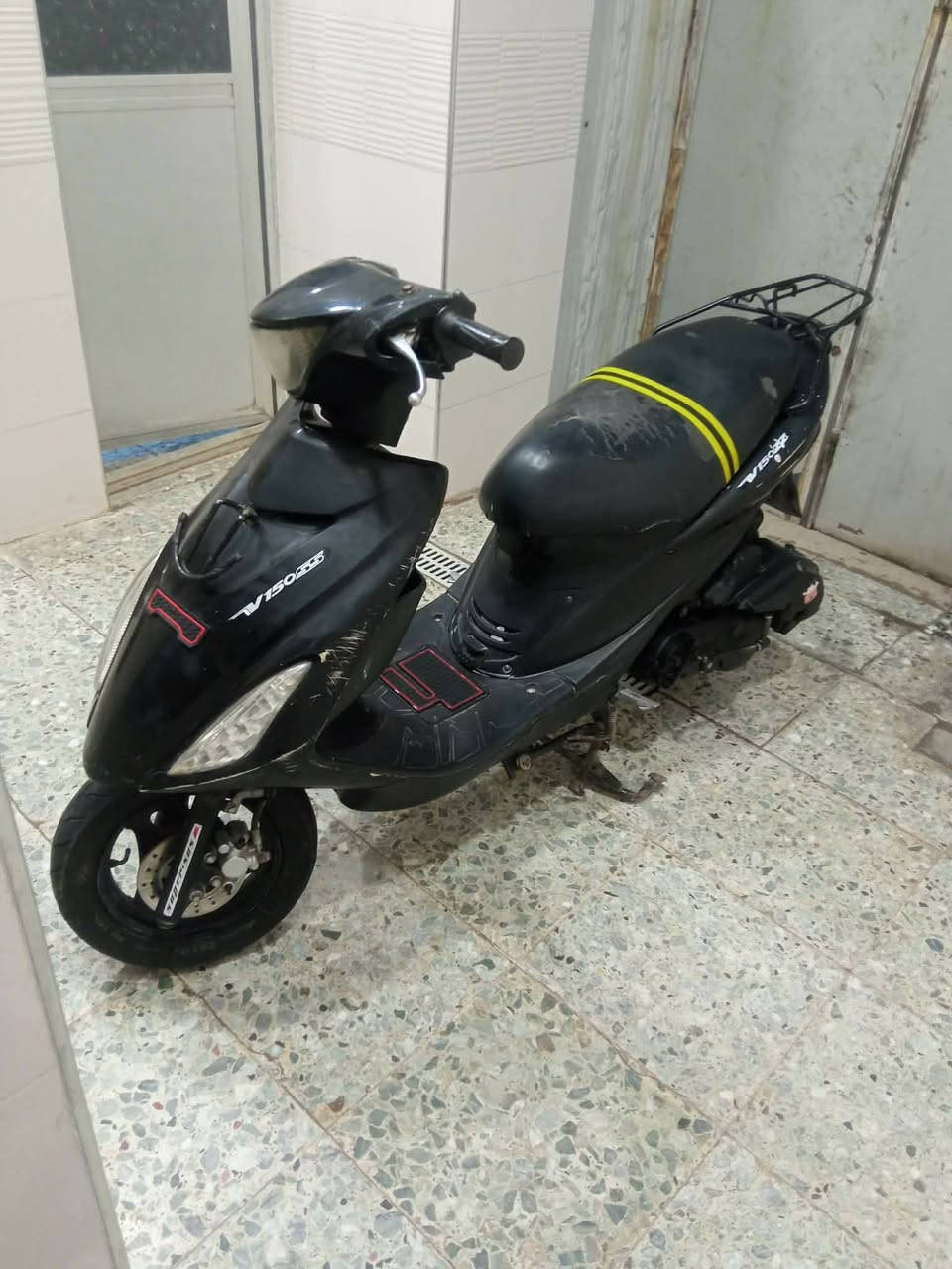 السلام عليكم دراجه ادرس للبيع نضيفه كهربائيات كلها شغاله سلف هندر نكره مكينه حلوه فقط باتري ضعيف مكان بغداد الرشاد قرب فلكه حي النصر السعر 250
***********واتساب
