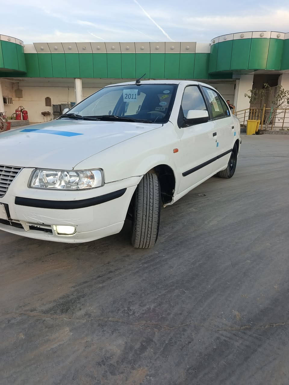 سلام عليكم سمند موديل 2011 للبيع كفاله عامه من الضربه والتبديل والخياس مكينه وكير جدد حداديه جديده تخم تاير كهربائية كله شغاله تبريد ثلج حته تتفه شغاله سنتر لوك البواب كله شغاله سنتر رقمه ذي قار دولي سنويه 2027 وبسمي السياره السعر 45 وبيه مجال قليل العنوان ناصريه رقم ***********
