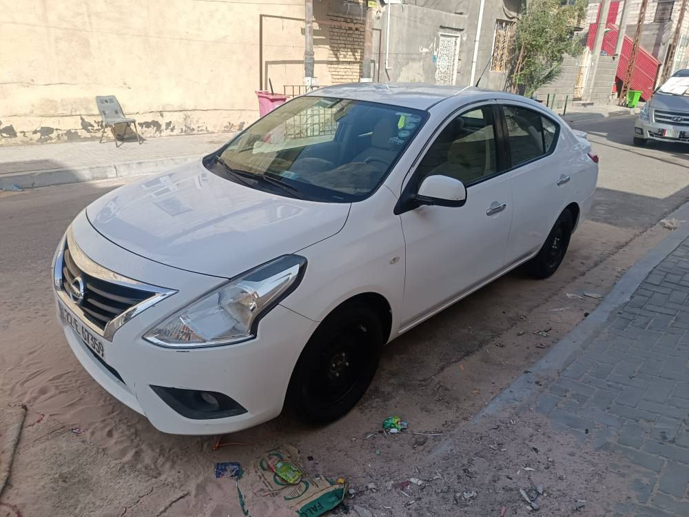 نيسان صني هندي مديل ٢١ سياره مكفول كفاله عامه سياره جديده ماشيه ٨٥ سعر ١٠٣ رقمي *********** البصرة, العراق
