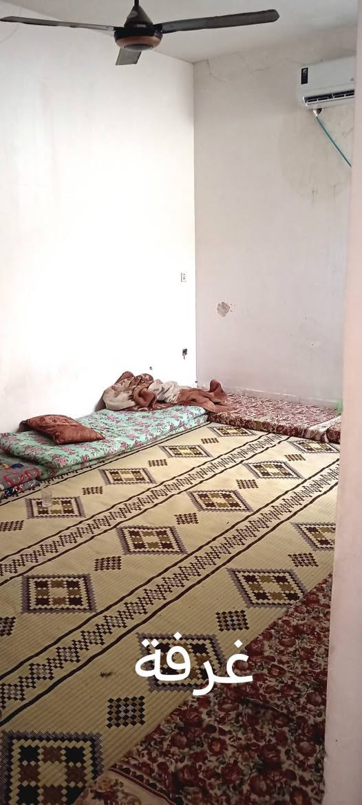 السلام عليكم
بيت للبيع
مساحة ١٠٠م مع فضله
كربلاء البوبيات عمود ٥٤ فرع قصابية السلطان
السعر ١٥٢
***********

