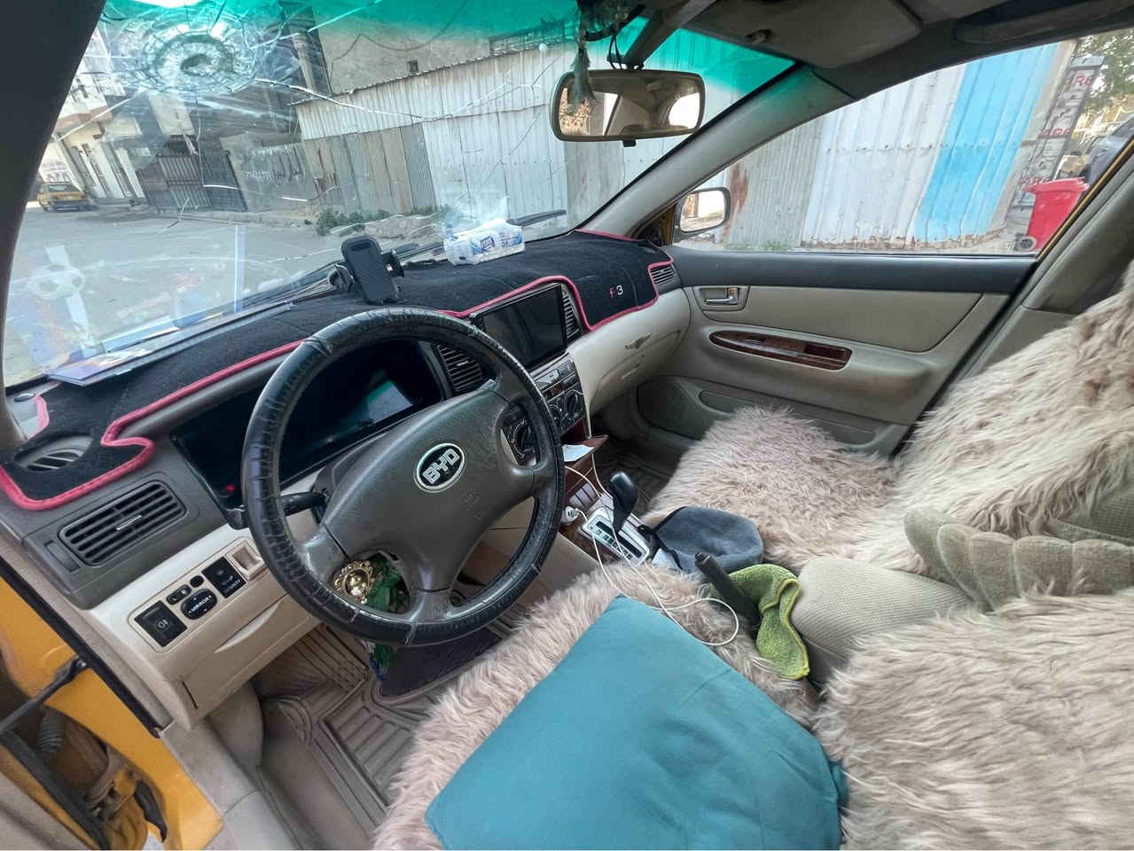 السلام عليكم للبيع بي واي دي اف 3 اوتو موديل 2012

مكينة بيها تبخير كيرخير من الله تبريد ثلاجه حساسات تنته شغالة كهربائية كلها شغاله ما بيها اي نقص بدون حادث بس طخات خفيفه اني مسويهن بيدي مكينه تنقص بس خير من الله نشطة حيل وين ما يعجبك اطلع بيها سنوية لغاية 26 شهر 12

هيئة وغرامات علية

السعر 50 وبيها مجال قليل بغداد, العراق


**إذا كنت صاحب هذا الإعلان وتريد حذفه لأي سبب، رجاءا أرسل رسالة إلى الدعم الفني**