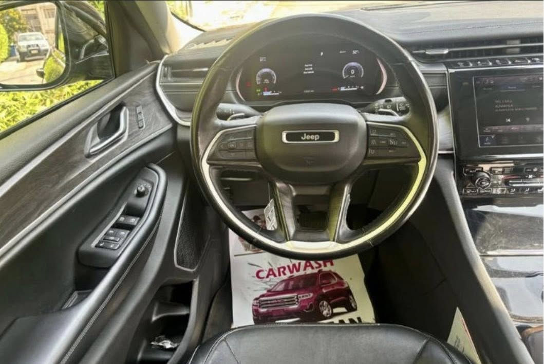 السلام عليكم
جيب لمتد موديل. 2022

5 راكب قصيره ماشيه 60 الف 

رقم بغداد تحويل مباشر 

وارد أمريكي ضرر موضح بالمنشور لا إرباك ولا ضربه قويه بيها سونار موجود سياره مال جناي كلش حلوه جديده اي نقص مابيها 

مواصفاته :بصمه كشنات جلد شاشه كبيره حساس خلفي رادار امامي خلفي جانبي  جنطه كهرباء تحديد مسار اوتو ستوب دشبول ديجيتال 

مكان سياره الفلوجه متواجد بغداد بعض الأحيان 

السعر ٣٢٥ ورقه 
 

***********
