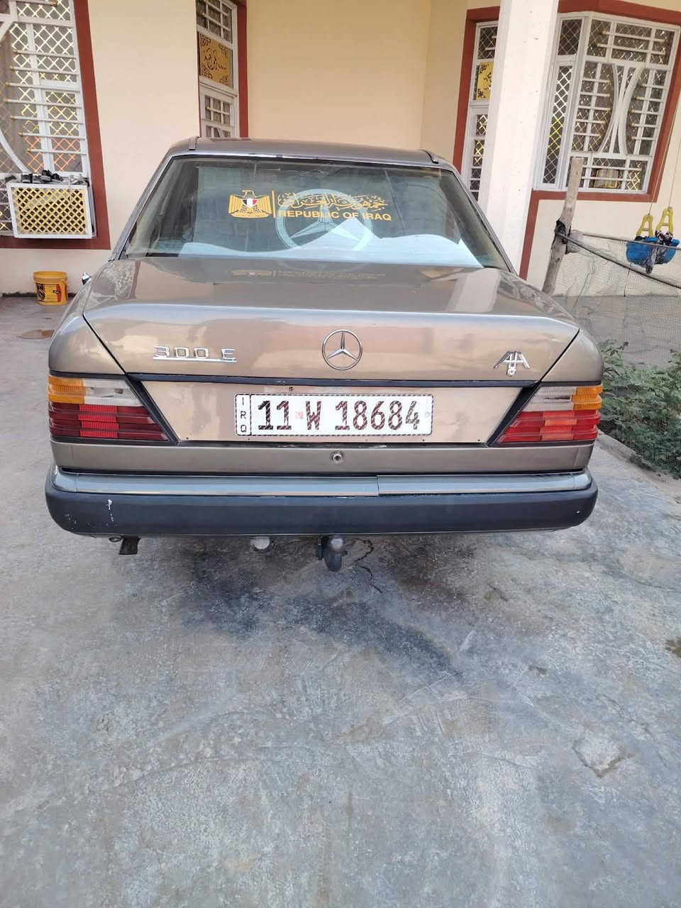 السلام عليكم مارسدس موديل89
رقم بغداد الجديد مكانه ديالى دلي عباس اني
مكلف بل نشر السياره جديده بدون ضربه دوشمه جديده 
بسم صاحبه تحويل مباشر ***********
