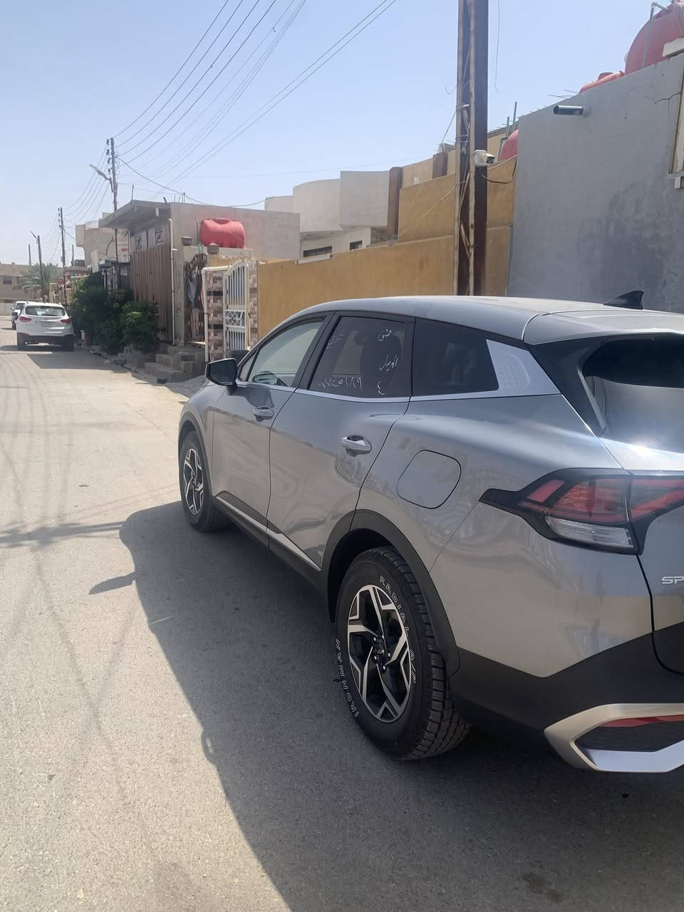 سلام عليكمKIA SPORTAGE2024دخول جديد تترقم جميع المحافظات حره حادثه جاملغ وبنيد فقط بدون تبديل فقط صبغ تحويل مباشر سعر $195 وبيه مجال صور الحادث راسلني واتساب  ***********
المكان واسط الصويره
