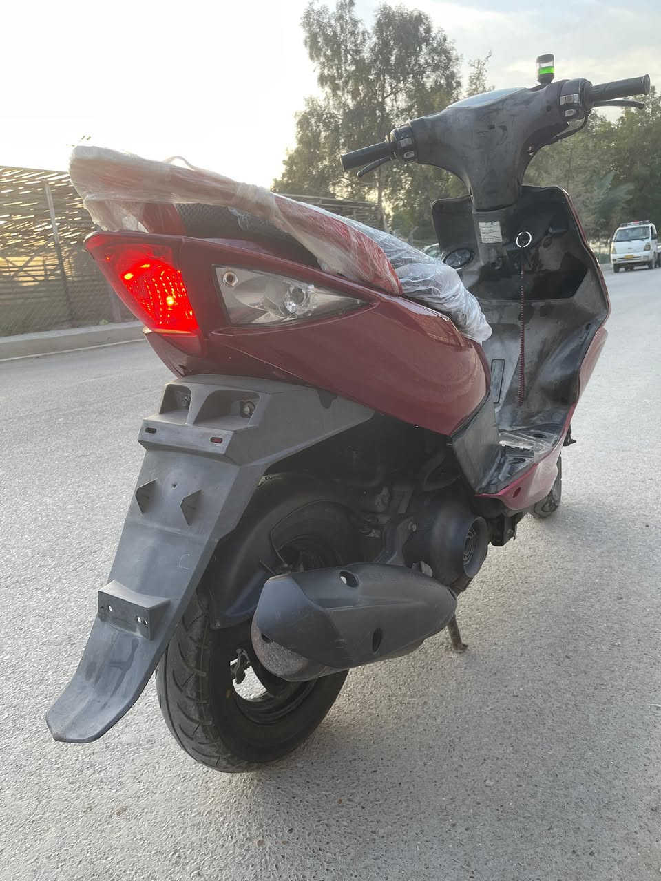 سلام عليكم ماكس مضلع دراجه بلادي كهربايات كله شغاله
عنوان بغداد مشتل 
***********
