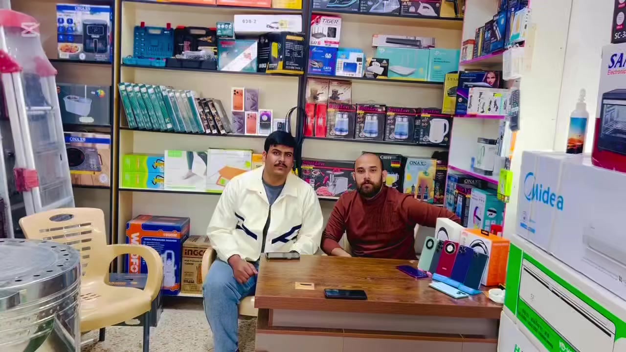 إعلان دعم وتأييد للمشاريع الشبابية في منطقة كويريش

انطلاقاً من حرصنا على دعم الطاقات الشبابية وبشكل مجاني 

"كويريش تستاهل.. وشبابها يستاهلون الدعم" 🌟

بشرى سارة لأهالينا في منطقة كويريش والرشيد.. نعلن لكم عن افتتاح (جمعية الفهد) بإدارة أخونا الشاب الطموح أسامة. كل ما يحتاجه منزلك وحياتك اليومية تجده تحت سقف واحد!

📱 ماذا نوفر لكم؟

أحدث الموبايلات والإكسسوارات الأصلية.

كافة الأجهزة الكهربائية والمنزلية بأنواعها.

نظام البيع: (نقد - أقساط مريحة - جملة - مفرد).

🎁 هدايا ومسابقات خاصة لمتابعي صفحة (كويريش تستاهل):

الجوائز الفورية: اشتري بقيمة (1,000 إلى 25,000 دينار) وادخل القرعة على 4 سماعات أصلية.

الجائزة الشهرية: تسوق بقيمة 50,000 دينار فما فوق وادخل السحب الشهري على شاشة بلازما 32 بوصة.

الجائزة الكبرى: لمشتركي نظام الأقساط، سحب كل 3 أشهر على شاشة بلازما 42 بوصة.

📍 العنوان: بغداد - كويريش - قرية المسافر - شارع الخوالد - قرب كوفي عباس فاضل.
📞 للاستفسار: ***********
