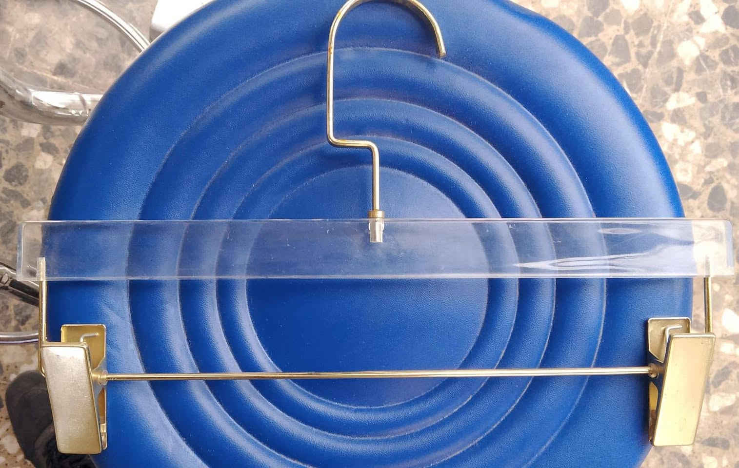 ✨ اللهم صلّ على محمد وآل محمد ✨
لدينا كل ما  ديكور المحلات:
ستاندات
مليكانات
تعاليق
رفوف
ديكورات متنوعة 🛍️🎀
✅ تنظيم وترتيب يبرز محلك ويجذب الزباين
📞 للتواصل: ***********
🚚 نوصل لكل محافظات العراق 🇮🇶
