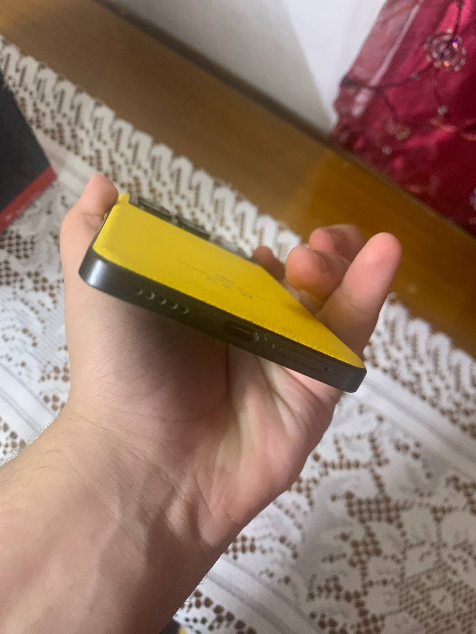 السلام عليكم Poco x6pro 5g ذاكره 512 رام 12 جهاز كلش نضيف كلشي ما مبدل بس بي هاي نقطه بالشاشه تلمس عادي مابيها شي للبيع او مراوس 
سعر 250 
وياه كفر وشاحنه فقط 
مكاني بغداد الغزاليه


**إذا كنت صاحب هذا الإعلان وتريد حذفه لأي سبب، رجاءا أرسل رسالة إلى الدعم الفني**